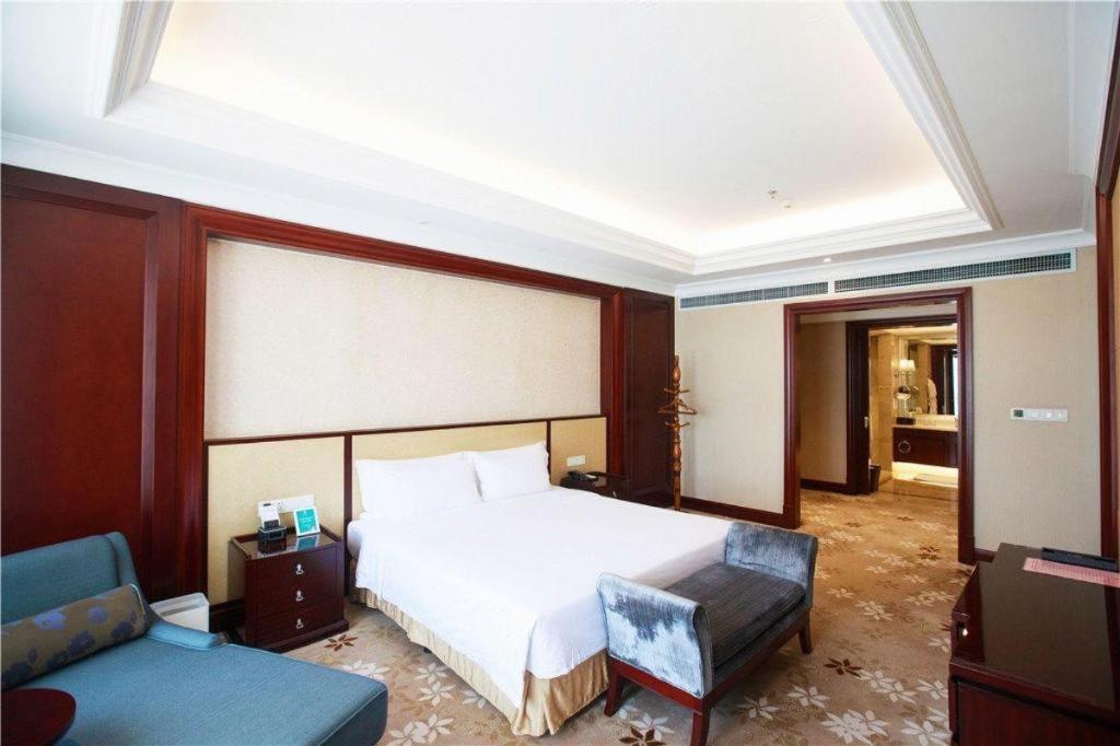 Linyi Blue Horizon International Hotel Yi He Exteriér fotografie